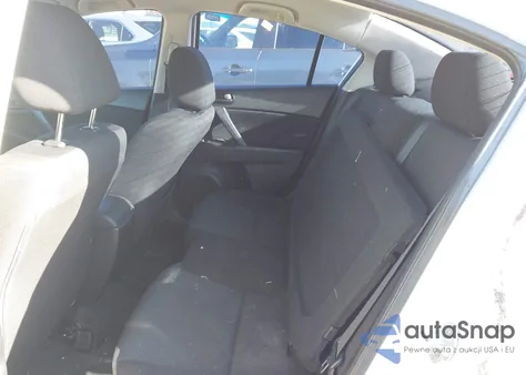 2011 Mazda Mazda3 I Sport z USA, uszkodzony, nr VIN JM1BL1UF2B1903283